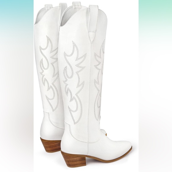 Western embroidered Cowboy Boots - Picture 1 of 15